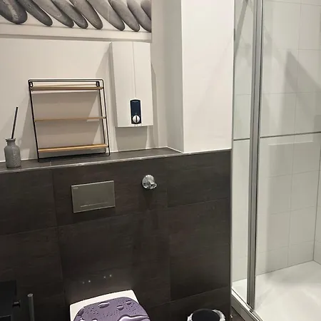 Luxurioese 2,5 Zimmer Oase Komplett Ausgestattet In Top Lage Essen Exterior photo
