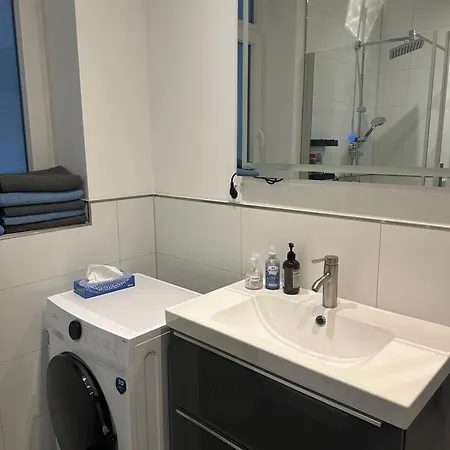 Luxurioese 2,5 Zimmer Oase Komplett Ausgestattet In Top Lage Essen Exterior photo